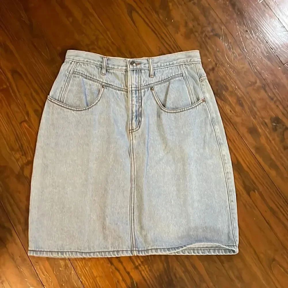 Vintage Gitano light wash denim skirt size 14